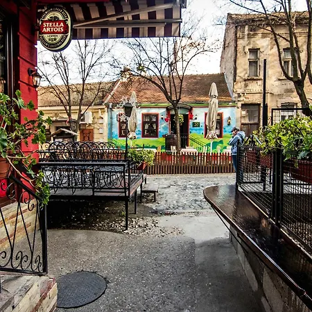 Cosmopolitan Apartment Belgrade